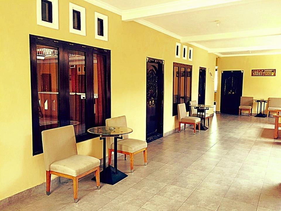 Hotel Sentral Pabean Buleleng Exterior foto